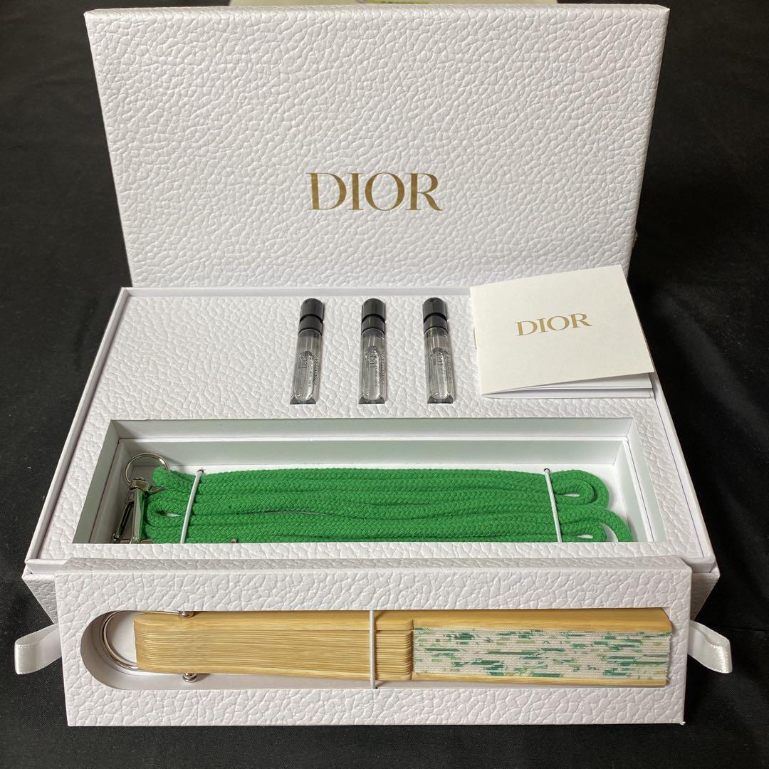 ⭐︎お値下げ⭐︎DIOR 【新品未使用】扇子 & フレグランスセット