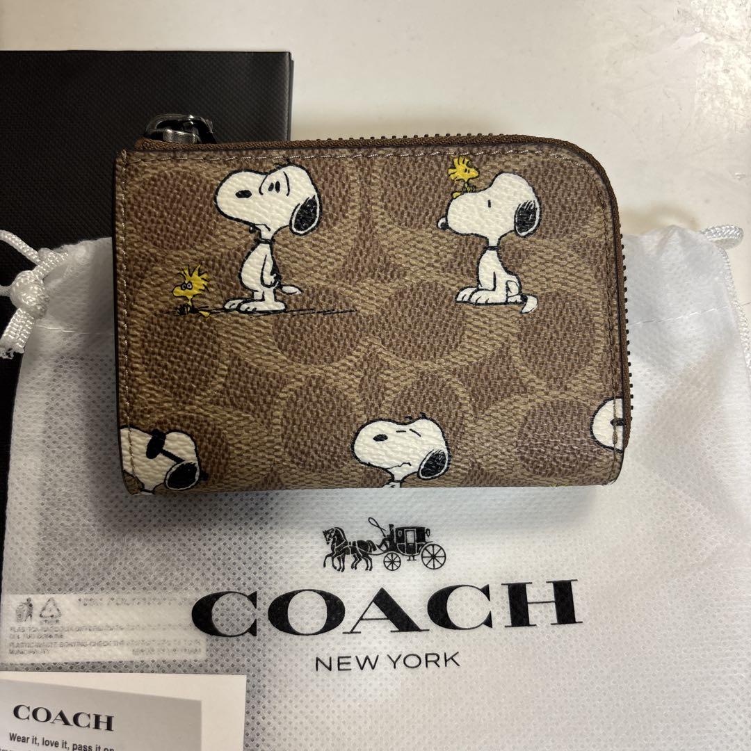 【COACH X PEANUTS】ジップ キー ケース スヌーピー コラボ COACH X PEANUTS】ジップ キー ケース - メルカリ
