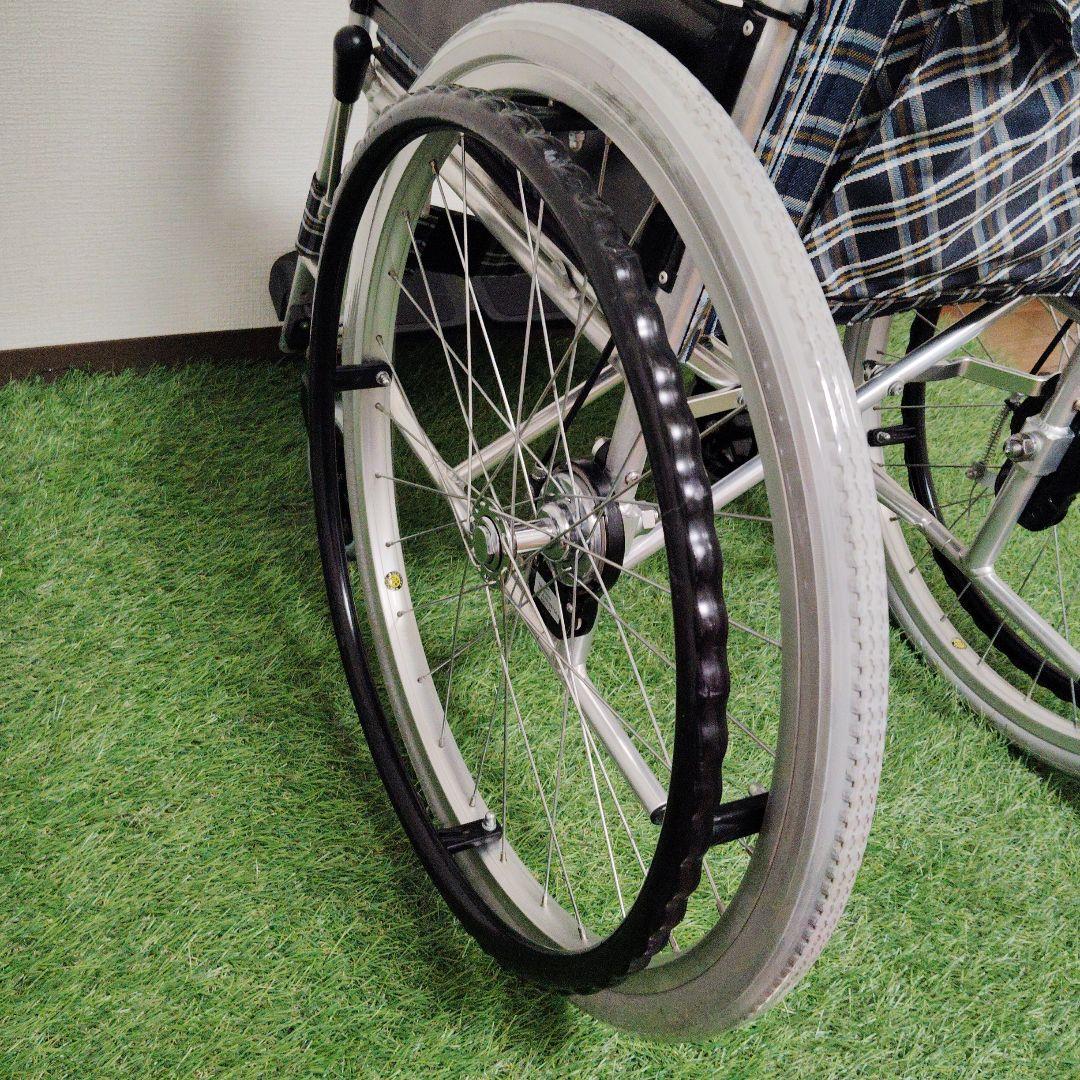 車椅子 カワムラ 自走 ノーパンクタイヤ SA22-40SB - メルカリ