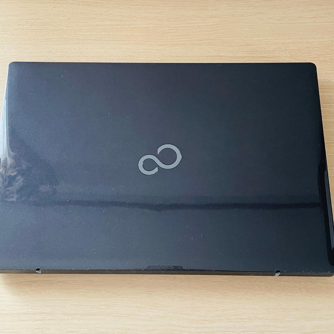 ノートパソコン✨Windows11✨Core i7✨SSD✨HDD✨20GB