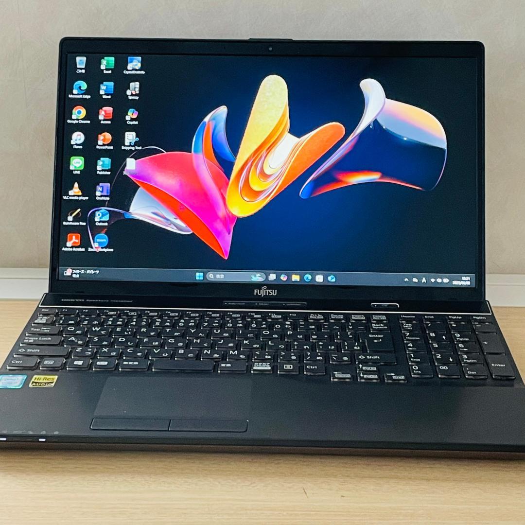 ノートパソコン✨Windows11✨Core i7✨SSD✨HDD✨20GB