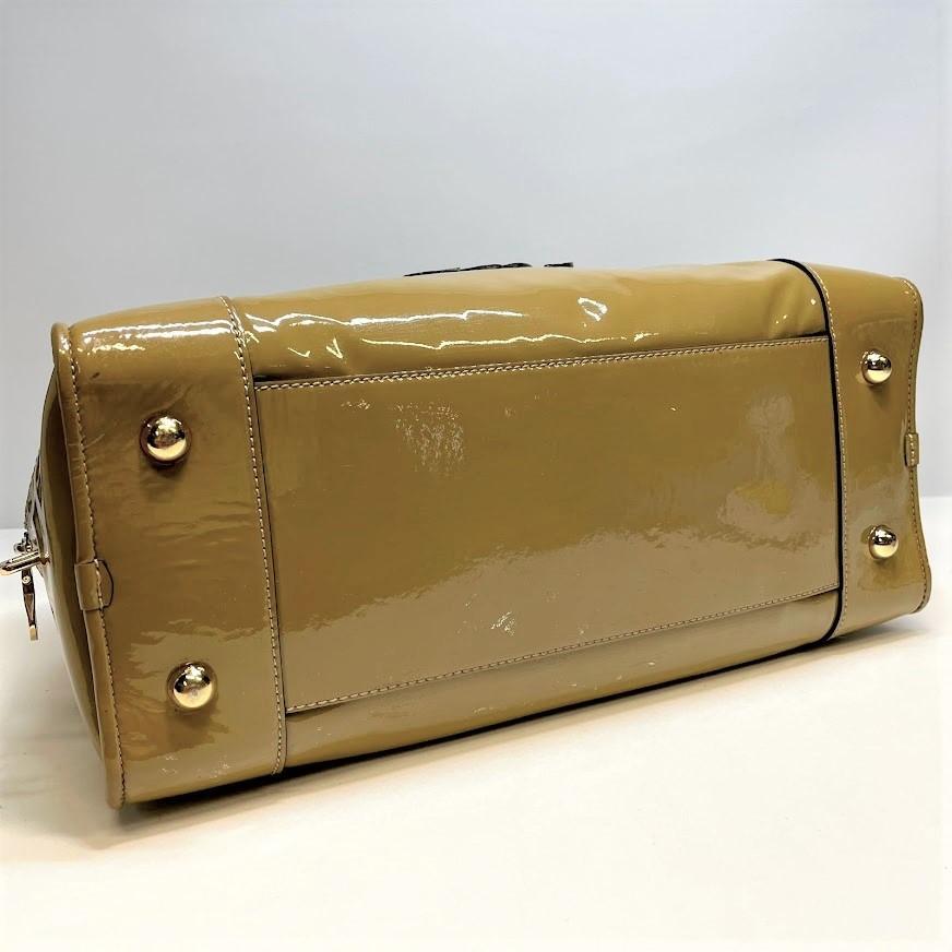 ■LOEWE ロエベ■ アマソナ 36 ボストン エナメル ハンドバッグ カーキ