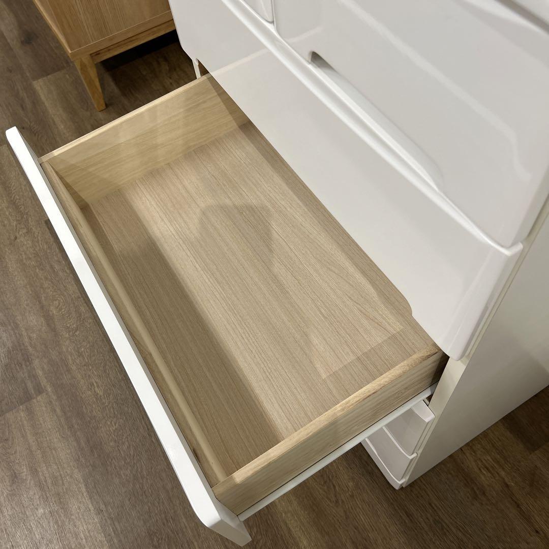 展示品★白いチェスト タンス 完成品 ランドリーチェスト クローゼットタンス