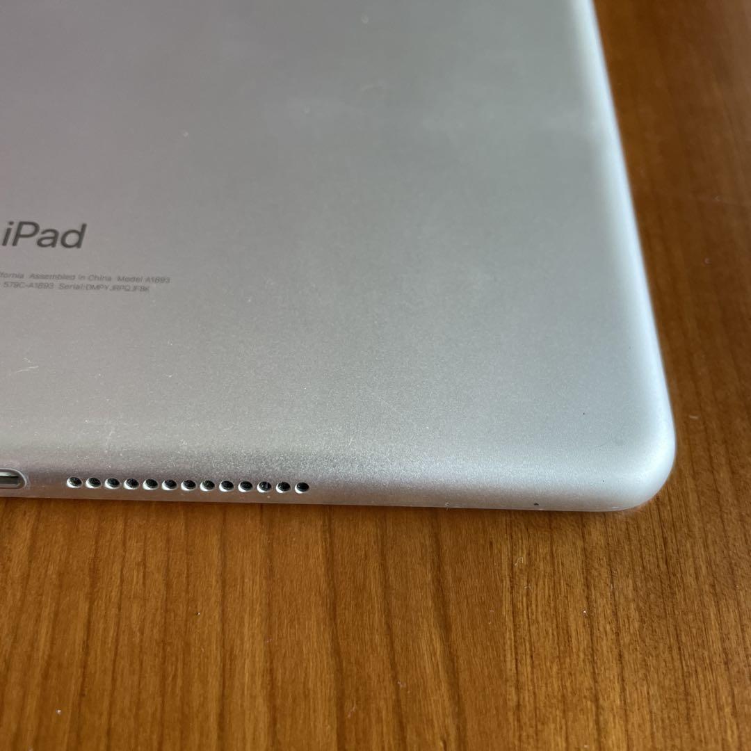 【中古】Apple iPad 第6世代 WiFiモデル 32GB (A1893)