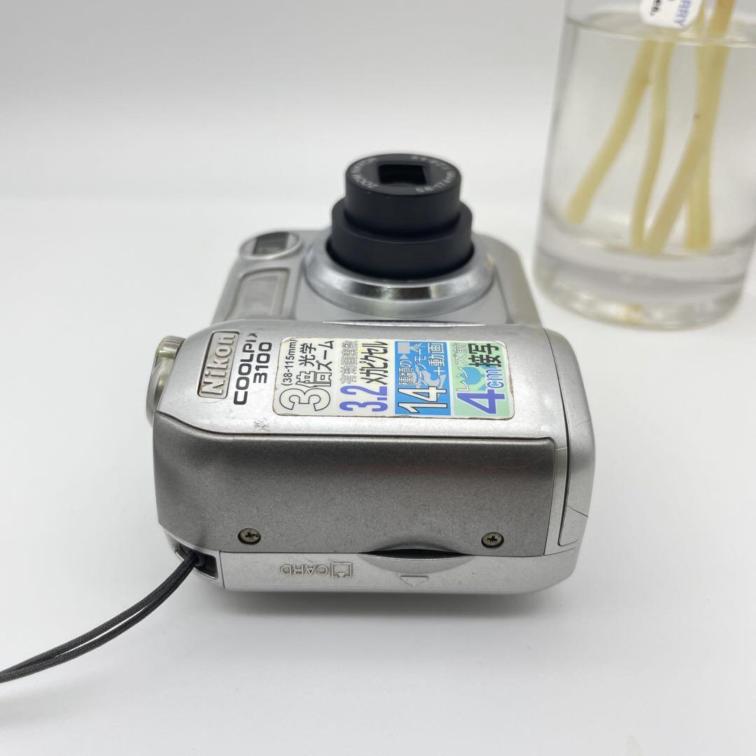 スマホ転送OK✨Nikon coolpix s570✨動作確認済 可愛いコンデジ スマホ転送OK✨Nikon coolpix s570✨動作確認済 可愛いコンデジ