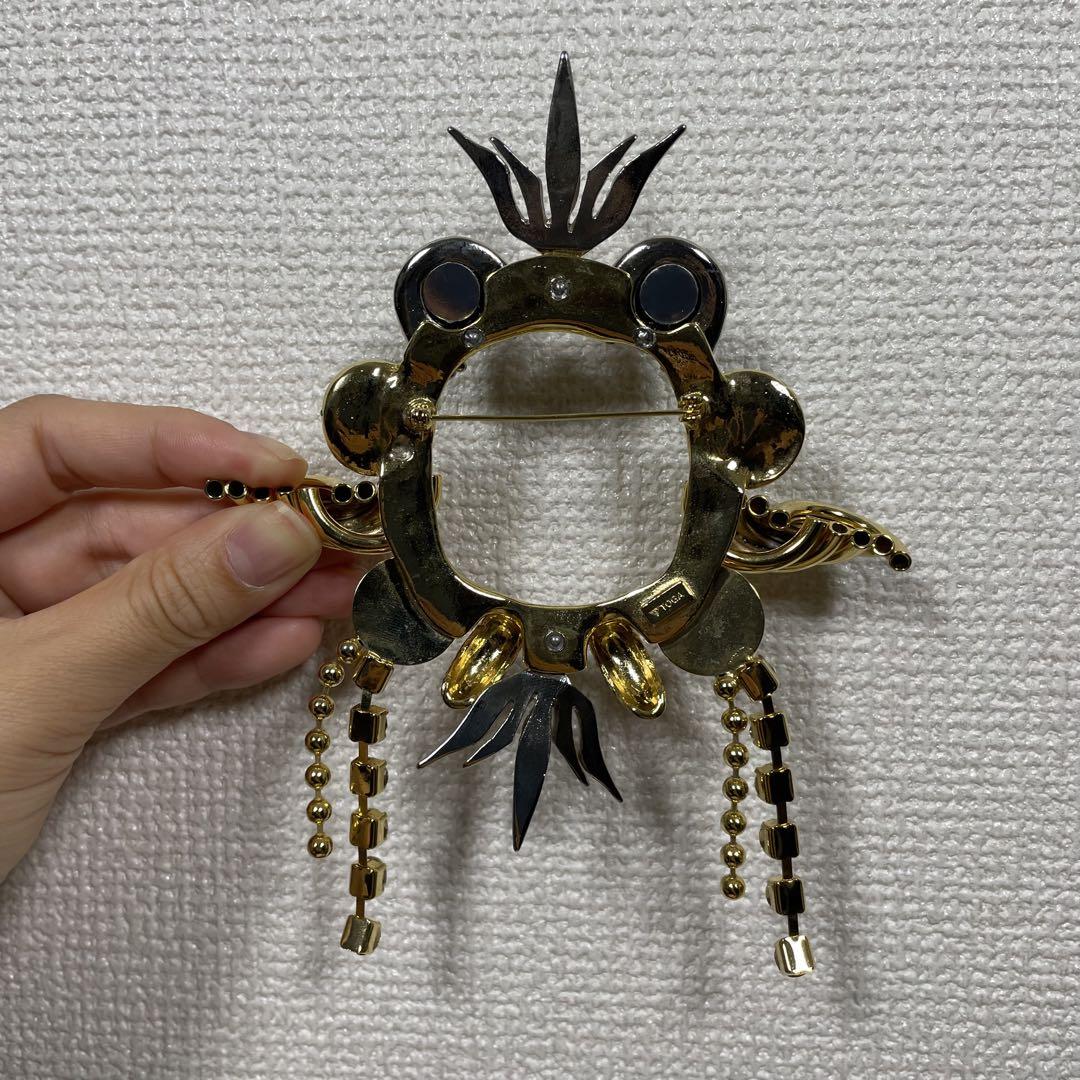 TOGA トーガ ブローチ マルチカラー ユニセックス