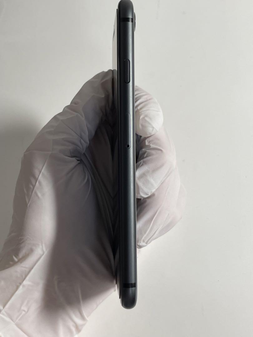 iPhone8 64GB docomo 100% 1部難あり