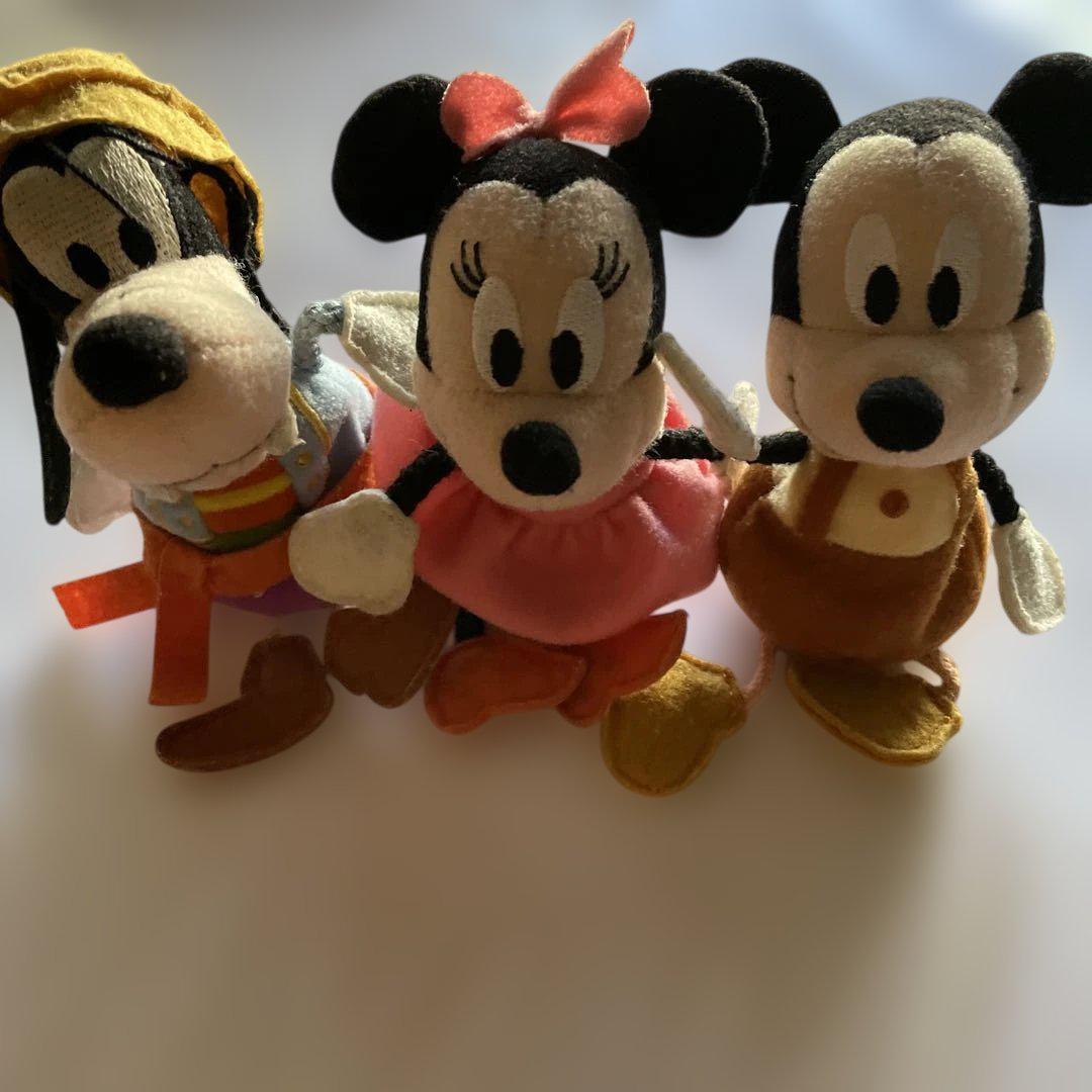ミッキー、ミニー、グーフィー　3体ぬいぐるみセット ミッキー・ミニー・グーフィー ぬいぐるみセット - メルカリ