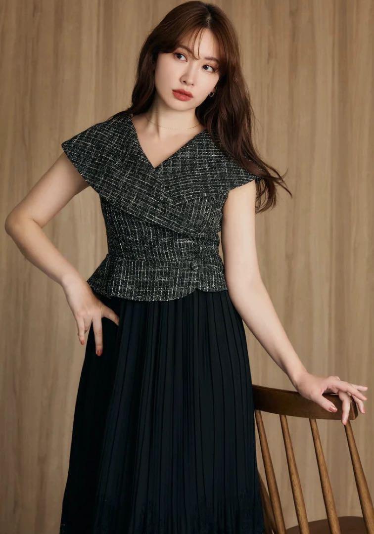 ri　Siena Big Collar Pleated Dress