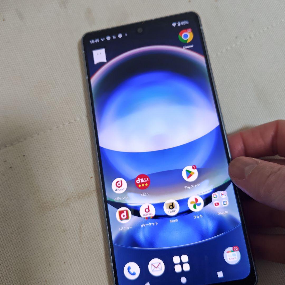 スマートフォン本体 AQUOSR8