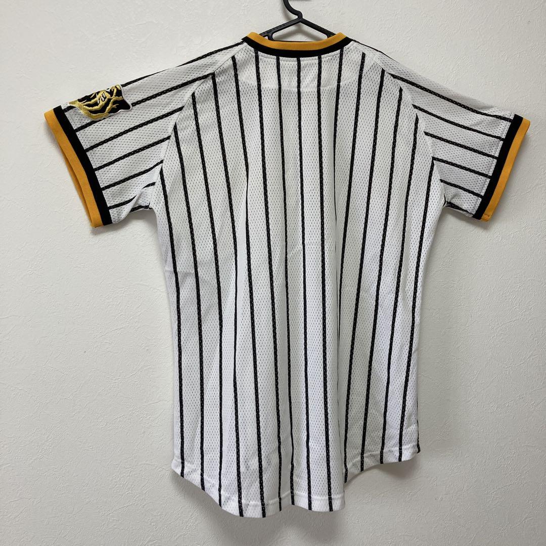 阪神タイガース　応援グッズ　ユニフォーム　復刻