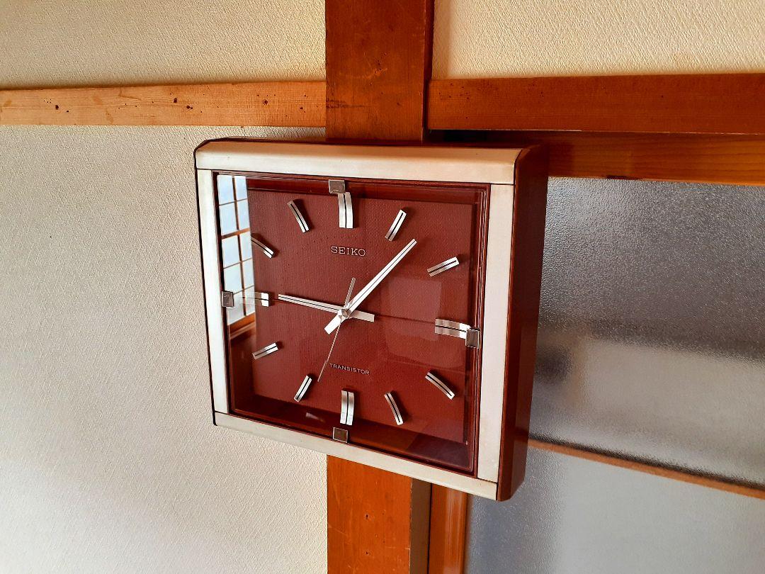 70's　SEIKO　トランジスタ　掛け時計　ビンテージ　ワインレッド