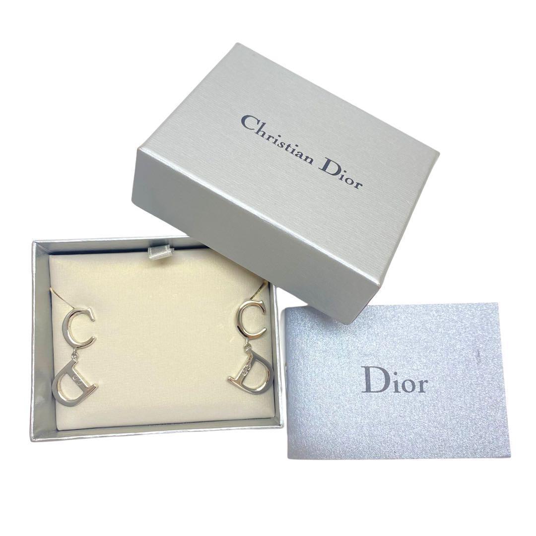 新品未使用】Christian Dior ピアス シルバー 箱付き - メルカリ
