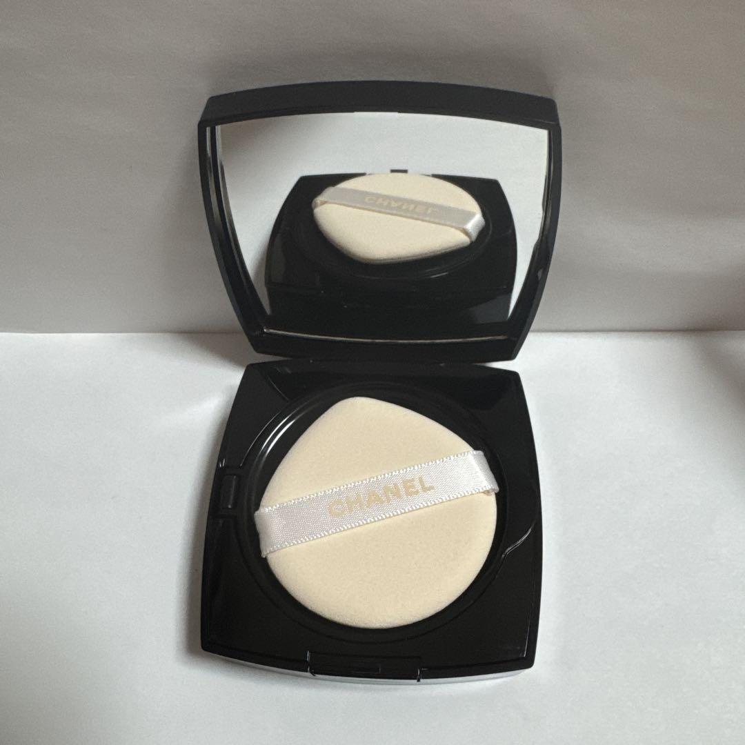 【新品】CHANEL レ ベージュ ヘルシー グロウ クッション 30