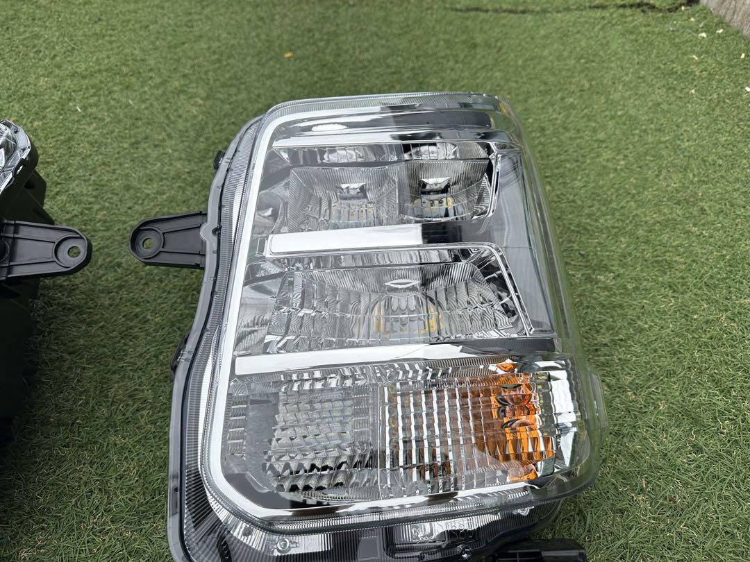 【新車外し】　DA17V エブリィ　6型 純正ヘッドライト LED 左右セット