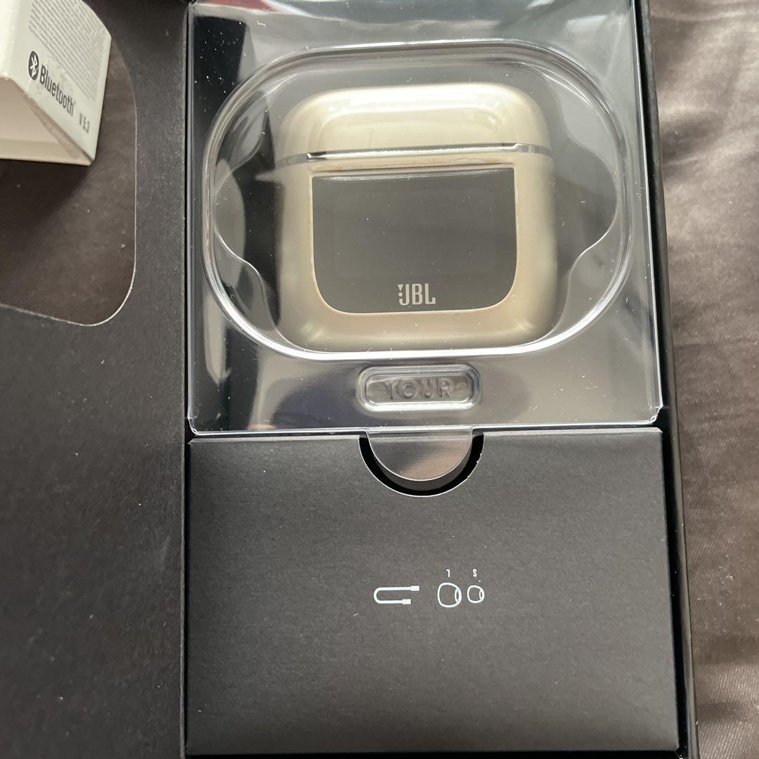 JBL Tour Pro 2 シャンパンゴールド JBL TOUR PRO 2 [シャンパンゴールド] 価格比較 - 価格.com