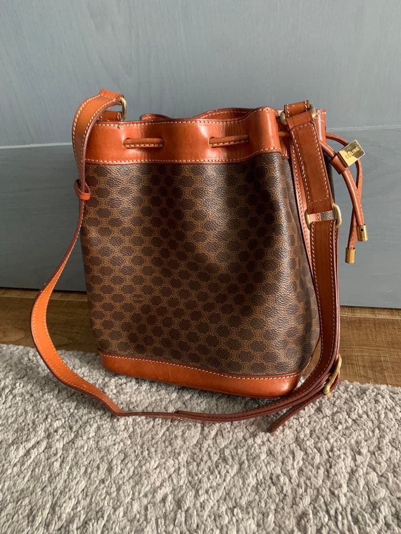 CELINE マカダム ショルダーバッグ 巾着 セリーヌ トリンオフ CELINE マカダム ショルダーバッグ 巾着 セリーヌ トリンオフ