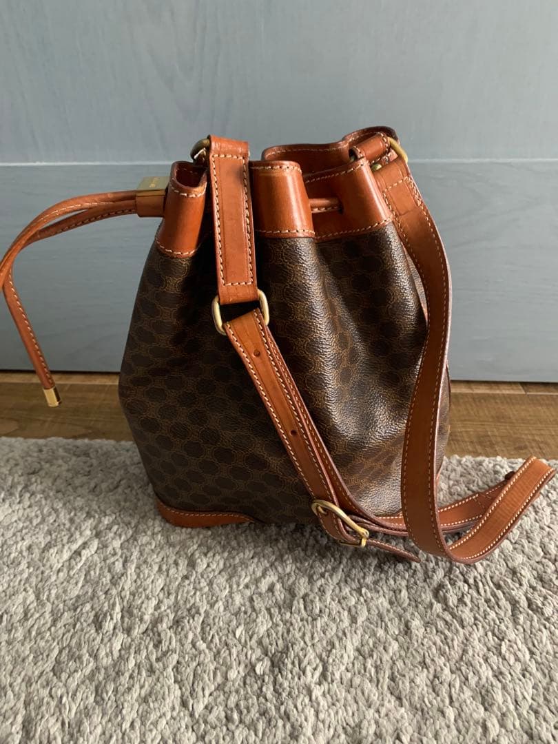 CELINE マカダム ショルダーバッグ 巾着 セリーヌ トリンオフ CELINE マカダム ショルダーバッグ 巾着 セリーヌ トリンオフ