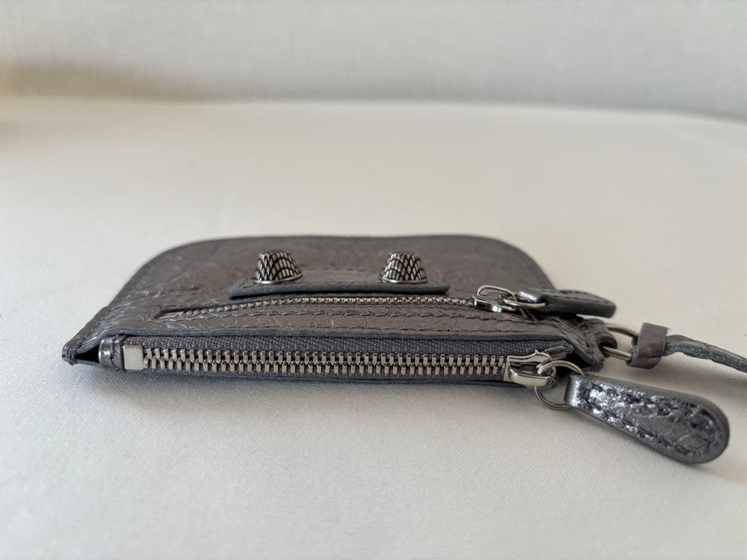 バレンシアガ コインパース シルバー 【未使用】 バレンシアガ コインパース シルバー 【未使用】