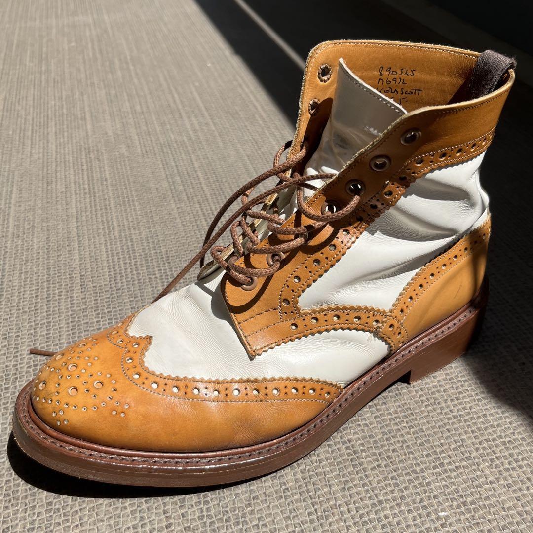 トリッカーズ　Tricker’s 8ハーフ