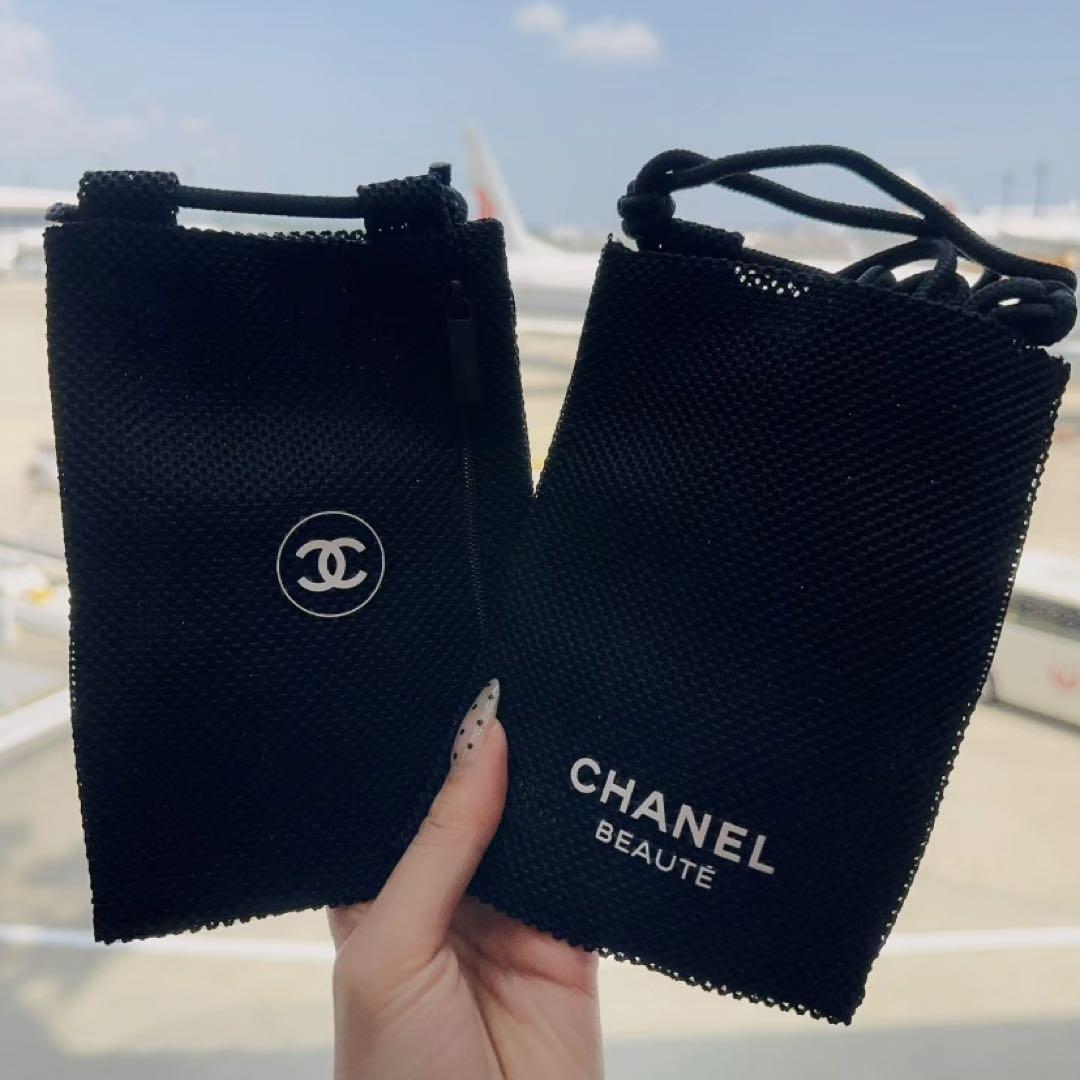②❤️NEW❤️CHANEL   ポーチ　ノベルティ　ショルダー　2024年 ②❤️NEW❤️CHANEL ポーチ ノベルティ ショルダー 2024年