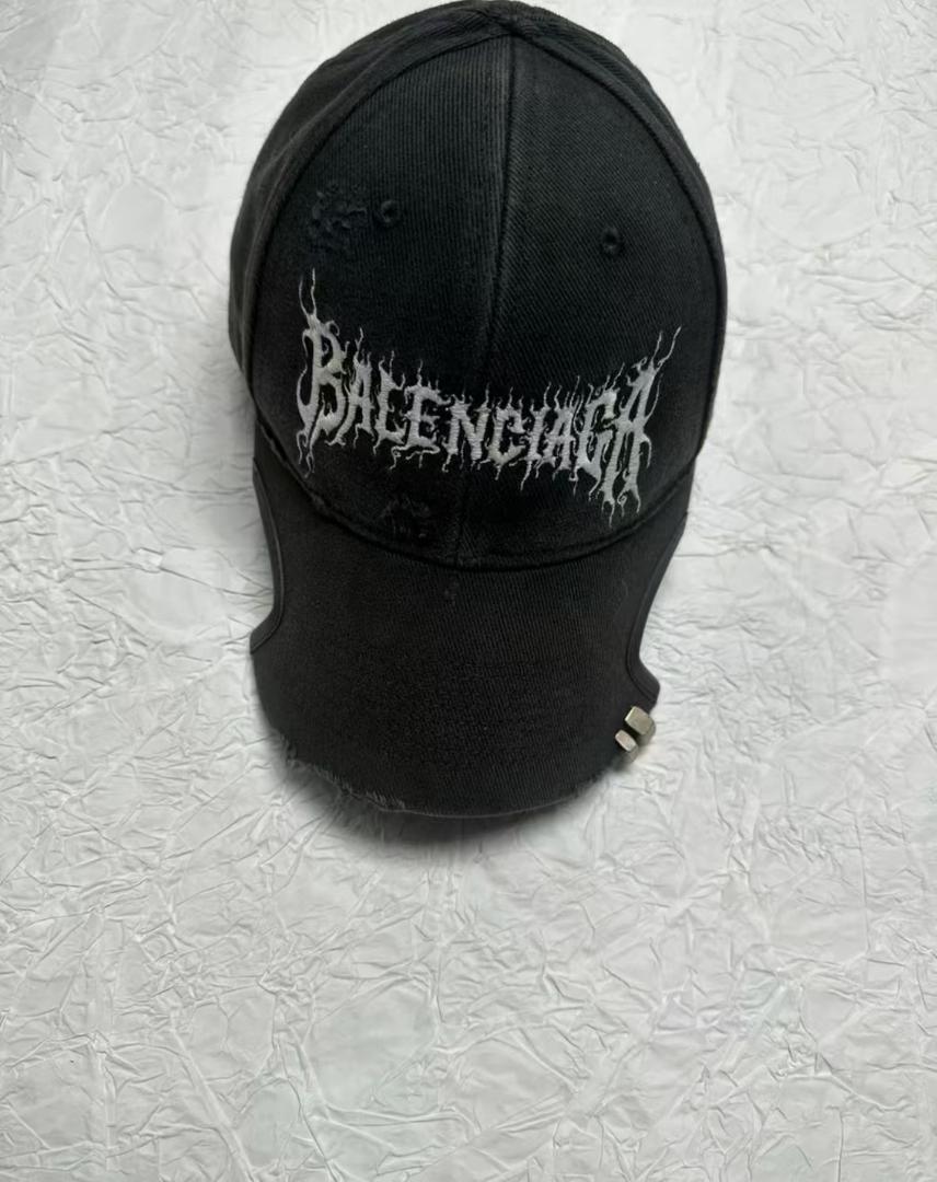 BALENCIAGA DIY メタルロゴ キャップ Diy metal outline cap