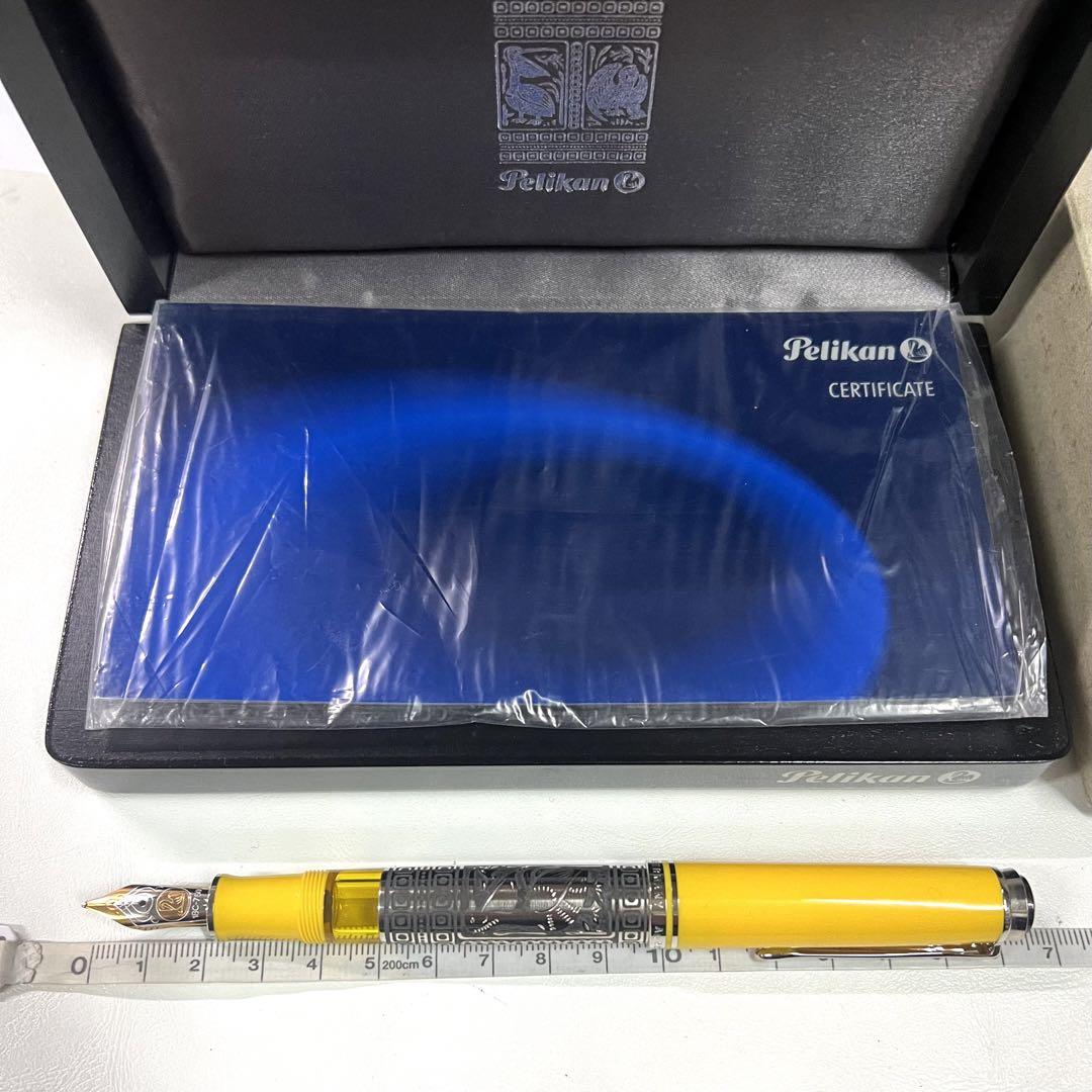 Pelikan ペリカン トレド M910 万年筆 イエロー 18K M