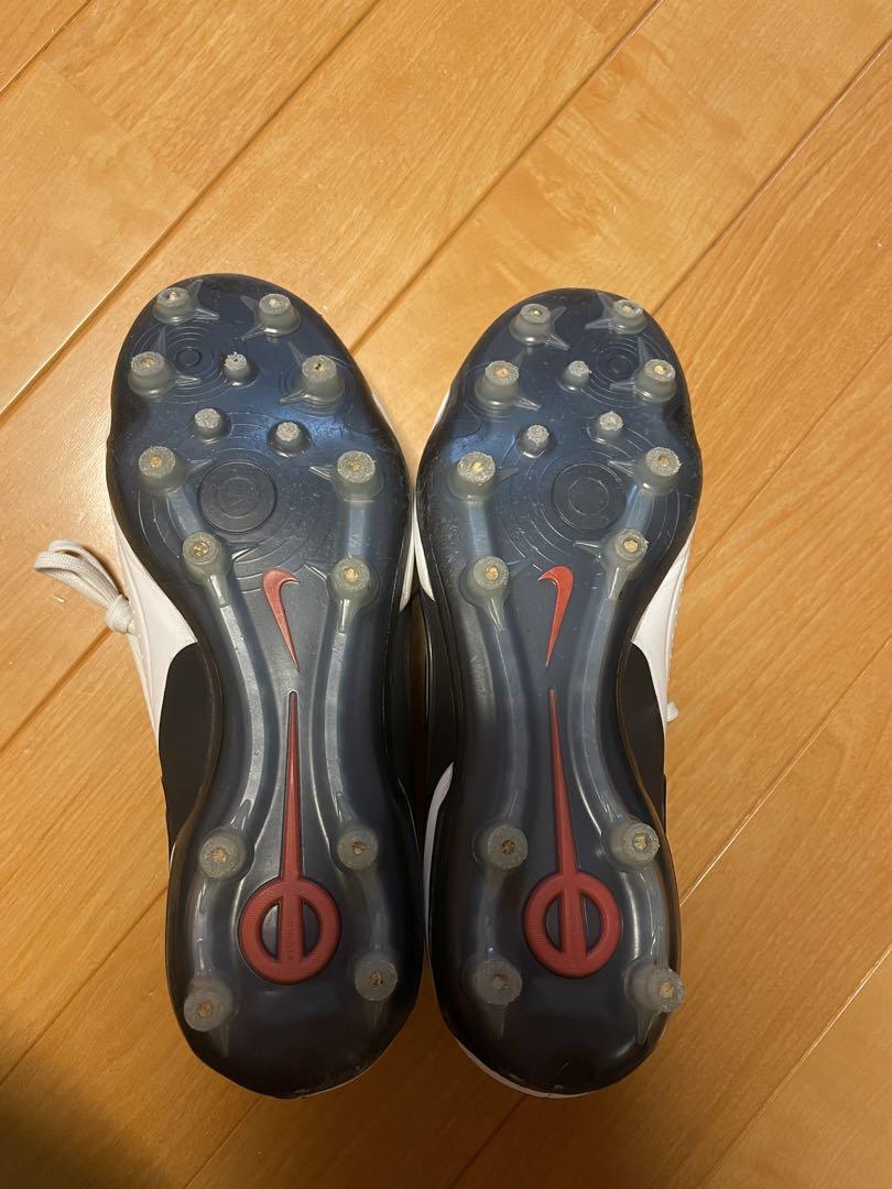 Nike ティエンポ エリートACG 白/オレンジ/黒25.5cm