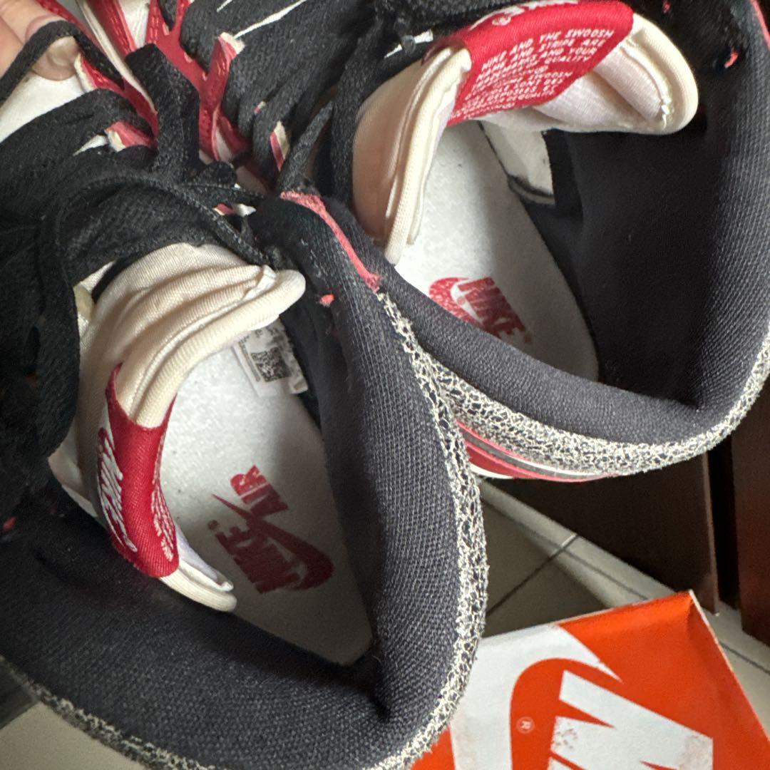 Nike Air Jordan 1 High OG シカゴ