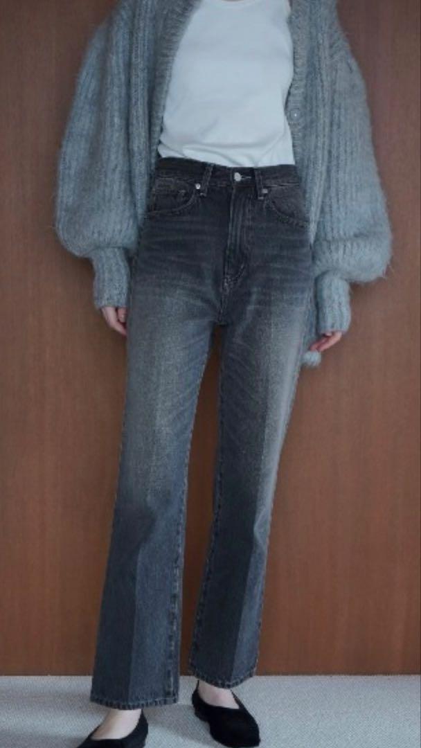 CLANE CENTER PRESS STRAIGHT DENIM グレー
