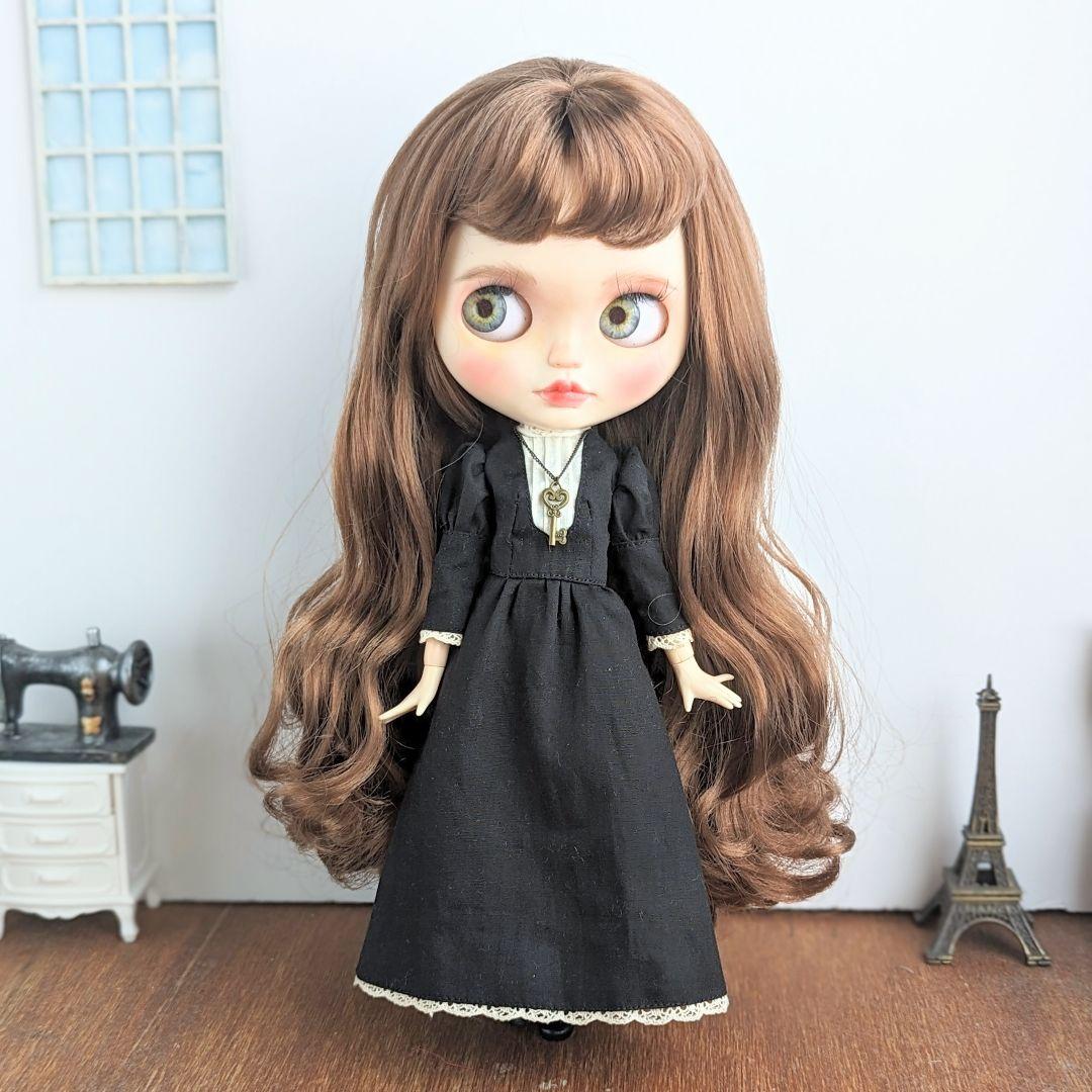 1008※ピンタックのヨーク黒のクラシカルロングドレス ※ブライスアウトフィット