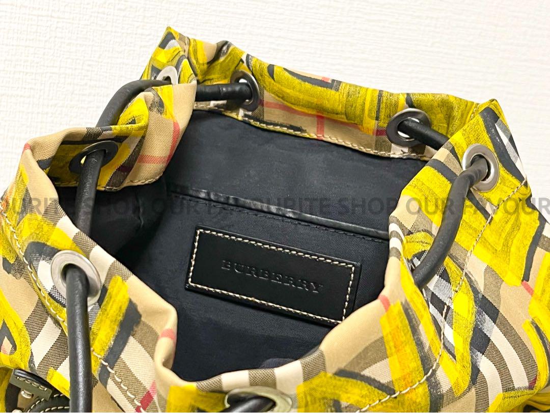 BURBERRY バーバリー グラフィティ バッグパック リュック イエロー