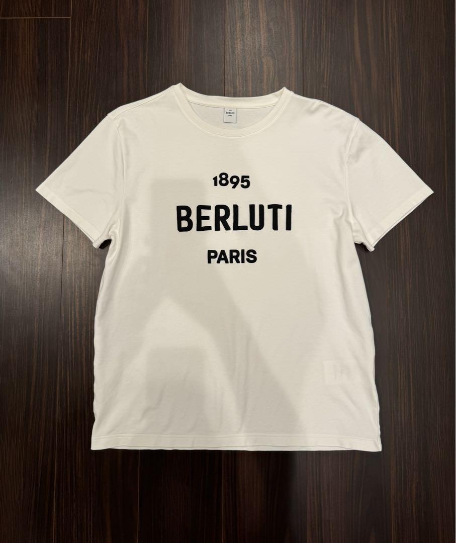 美品 Berluti ロゴTシャツ Lサイズ 美品 Berluti ロゴTシャツ Lサイズ