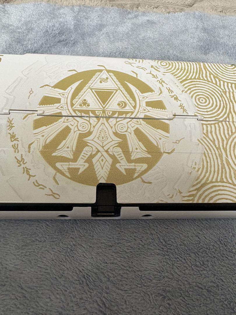 Nintendo Switch 有機Eモデル ゼルダの伝説 キャリングケース付き