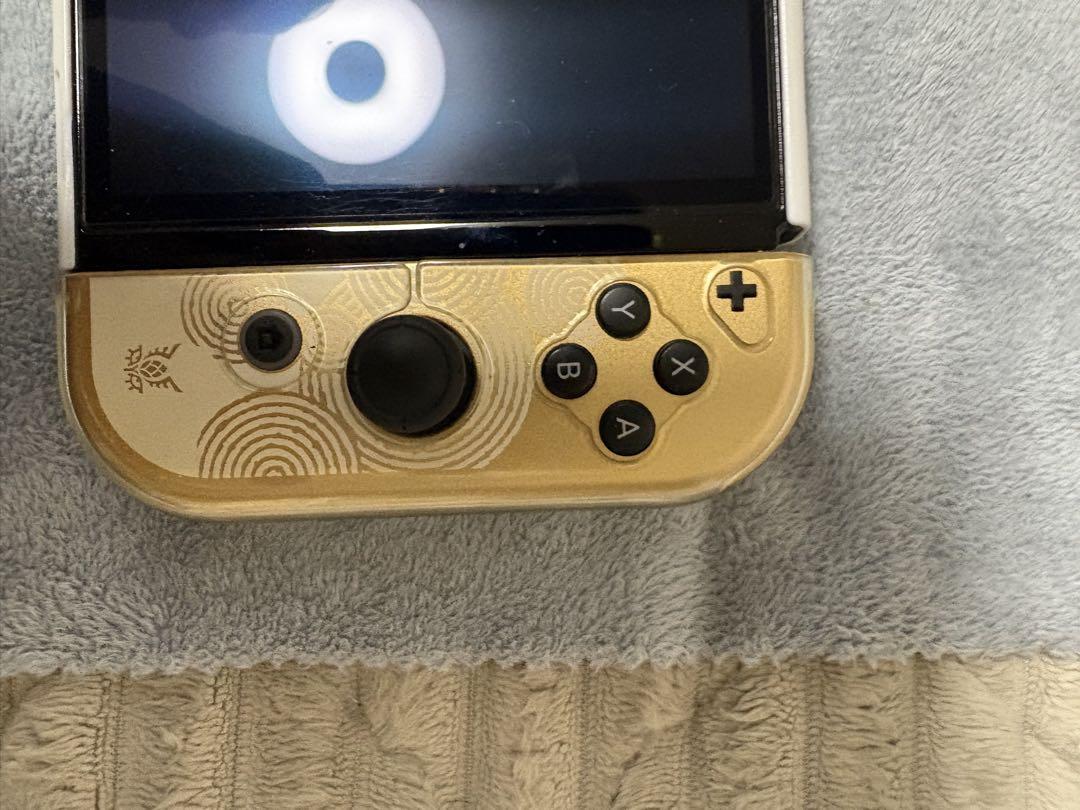 Nintendo Switch 有機Eモデル ゼルダの伝説 キャリングケース付き