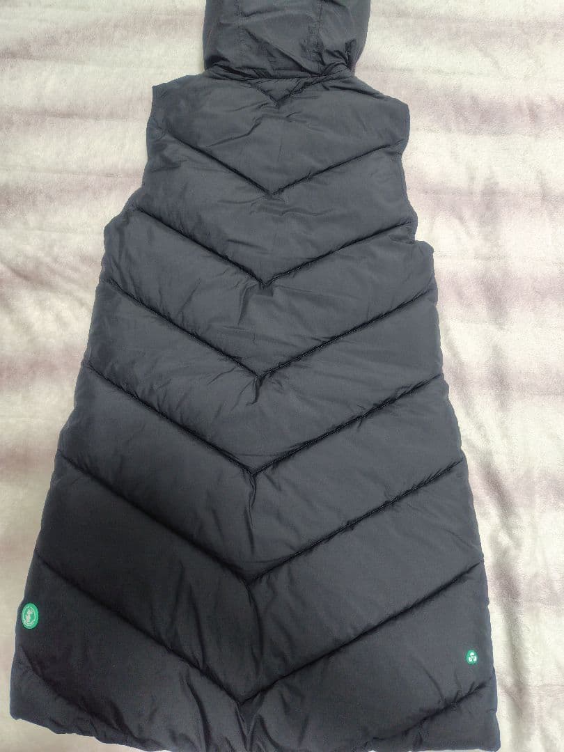 SAVE THE DUCK フード付きダウンベスト 紺 SAVE THE DUCK フード付きダウンベスト 紺