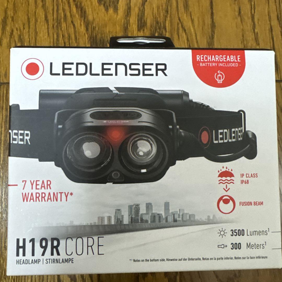 LEDLENSER ヘッドライト H19R Core　予備バッテリー付