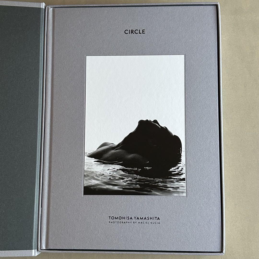 山下智久TOMOHISA YAMASHITA CIRCLE 豪華版 Amazon.co.jp: 山下智久 写真集 CIRCLE 豪華限定版 : 山下 智久