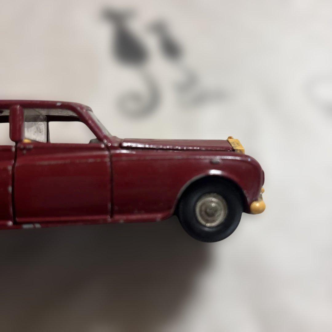 1/43 トミカ ロールスロイス ファントムⅥ No.J6