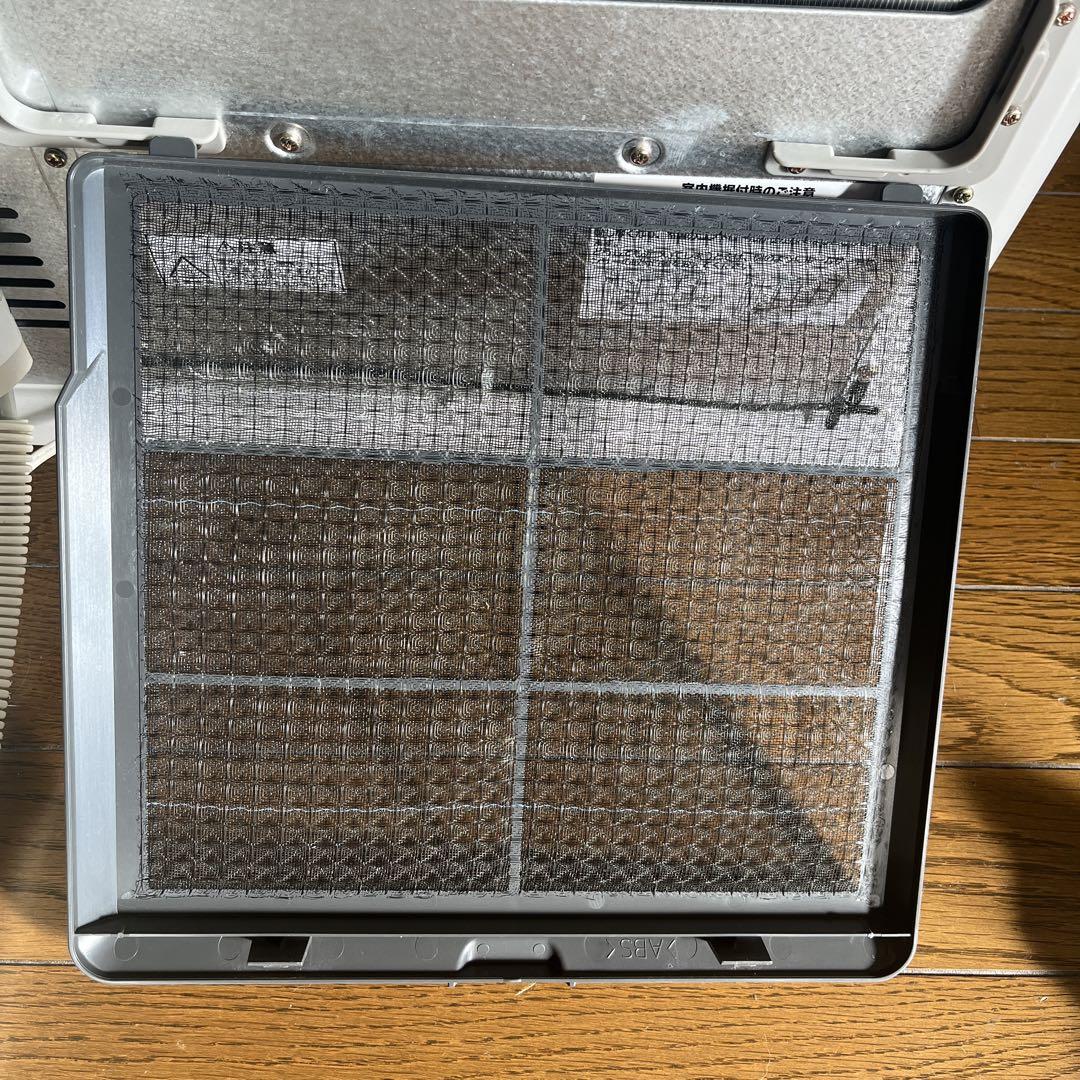 コロナ 温水ルームヒーター 床置型ファンコンベクター CRH-400CS コロナ 温水ルームヒーター 床置型ファンコンベクター CRH-400CS