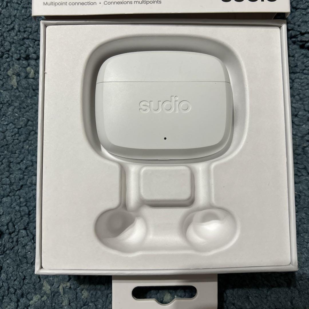 sudio n2 pro ホワイト