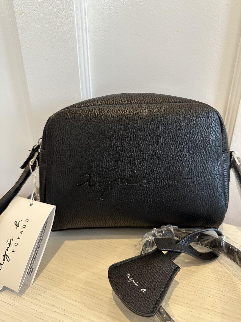 agnès b. アニエスベー ショルダーバッグ bロゴ シボ革 フラップ 黒 アニエスベー agnes b. バッグ ポシェット ショルダー ロゴ