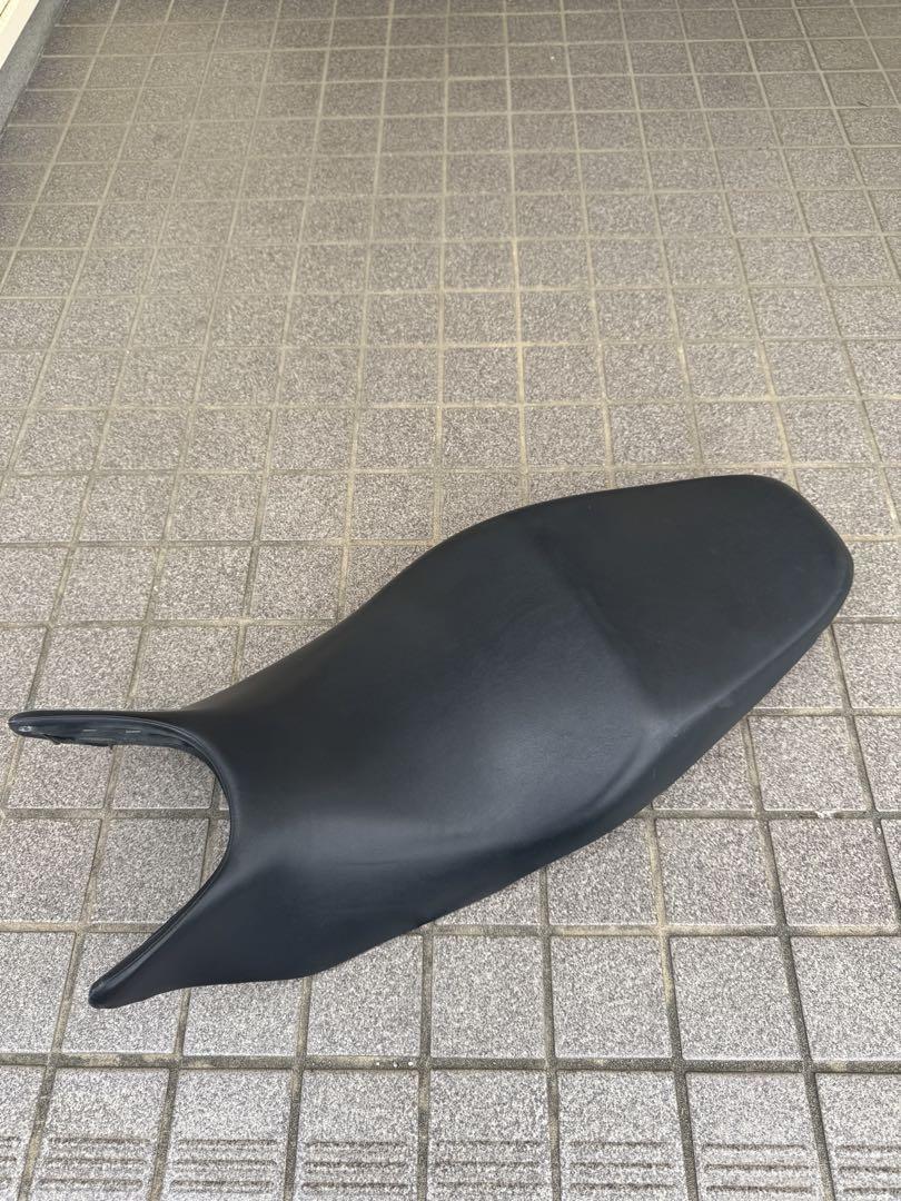 ホーネット250 シート