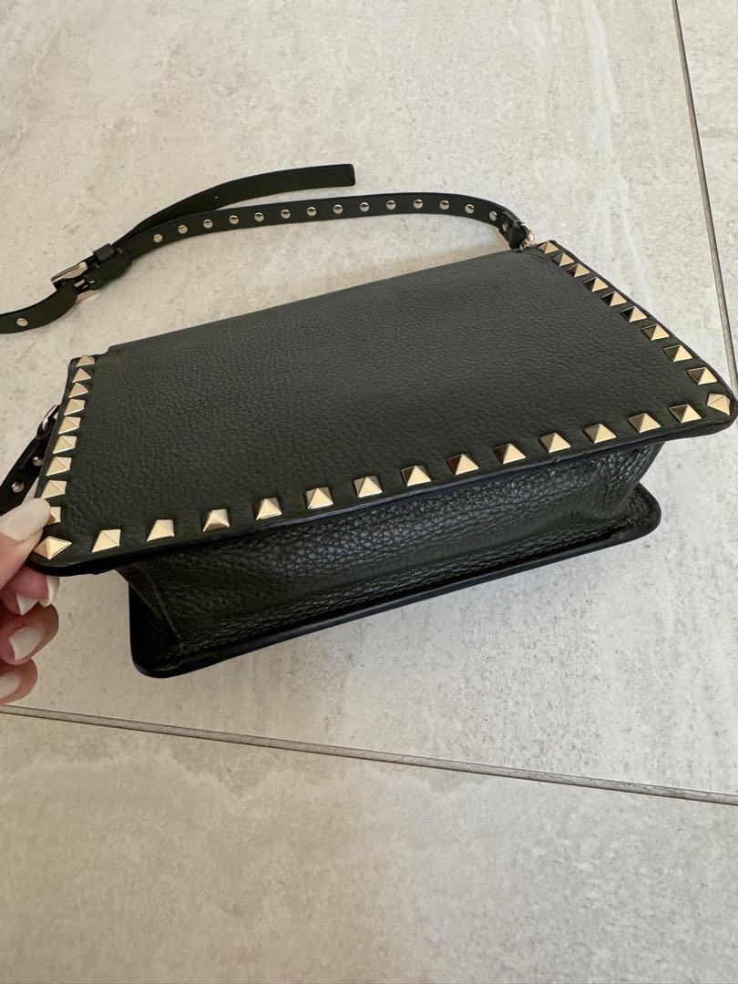 VALENTINO✳︎ロックスタッズショルダーバッグ