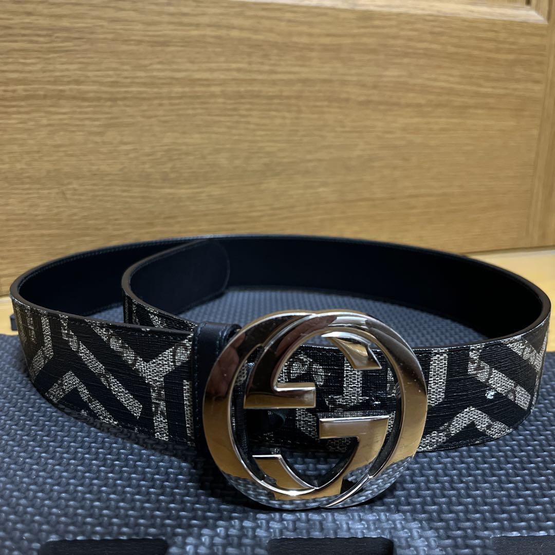GUCCIベルト