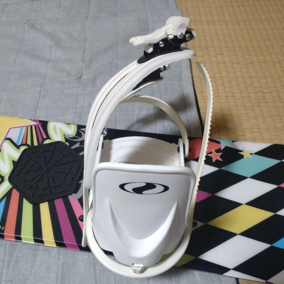 ZUMA スノーボード 108cm【デッキパッド/ビンディング/ケース付/子供用 ZUMA スノーボード 108cm【デッキパッド/ビンディング/ケース付