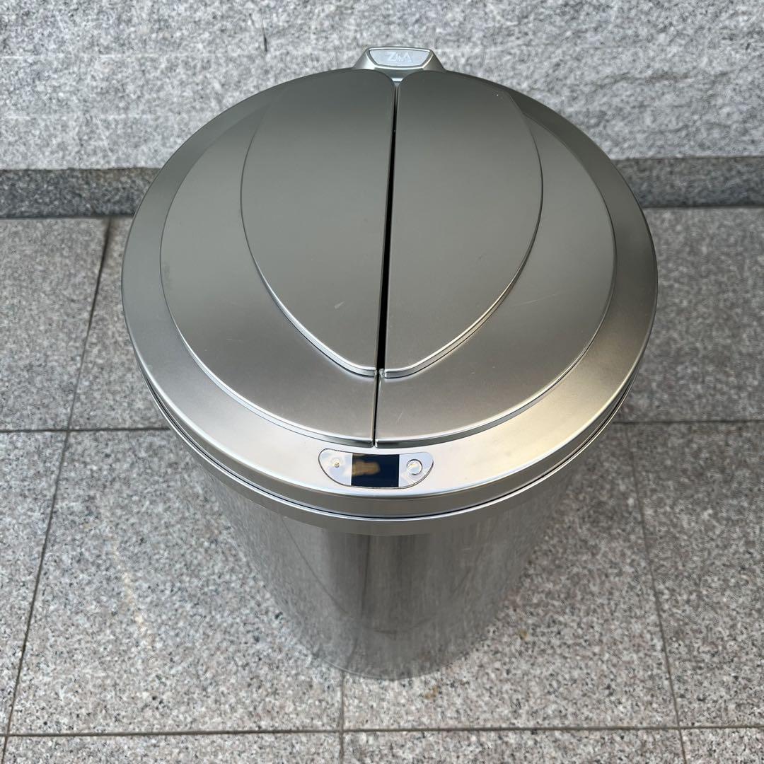 ZitA CIRCLE ジータ サークル 45リットル シルバー 楽天市場】【ひらけ、ゴミ箱】ZitA CIRCLE ジータ サークル