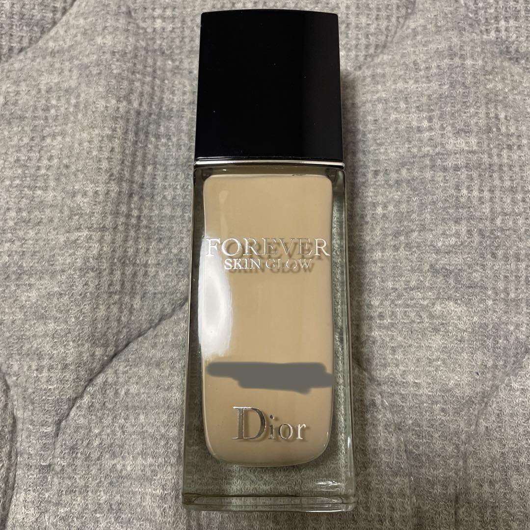 Dior FOREVER SKIN GLOW （0N色） 【残8割程】