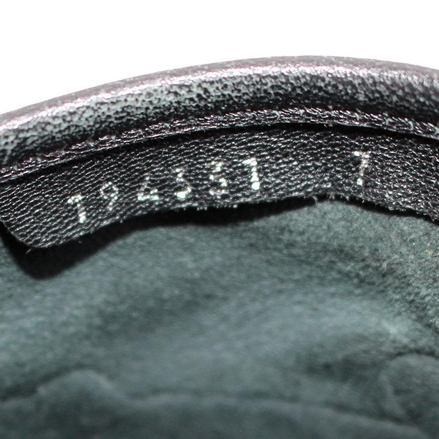 Gucci グッチ ブラック ハイカットスニーカー スタッズ イタリア製 Gucci グッチ ブラック ハイカットスニーカー スタッズ イタリア製