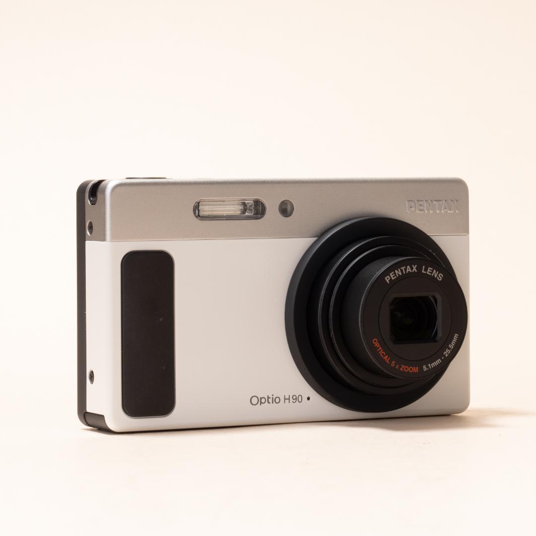 【可愛いすぎるコンデジ】PENTAX optio H90 ホワイト×シルバー 可愛いすぎるコンデジ】PENTAX optio H90 ホワイト×シルバー